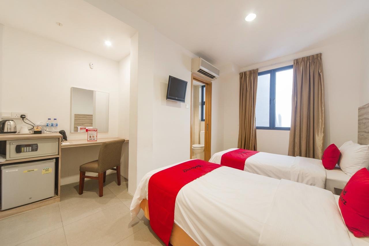 Reddoorz Plus @ Victoria Street Singapore Exterior foto