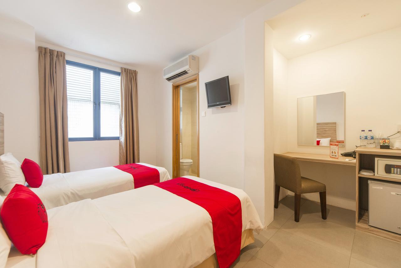 Reddoorz Plus @ Victoria Street Singapore Exterior foto